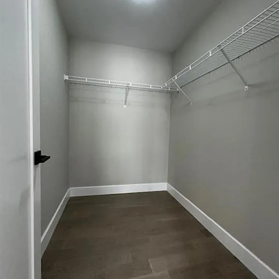 140 Main St E #203 — Photo 27