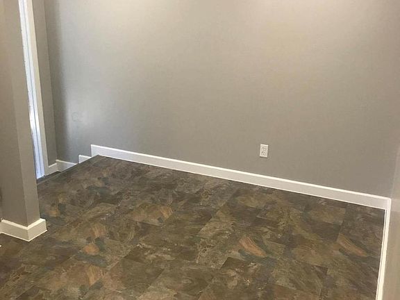 Utility room with W/D hookup