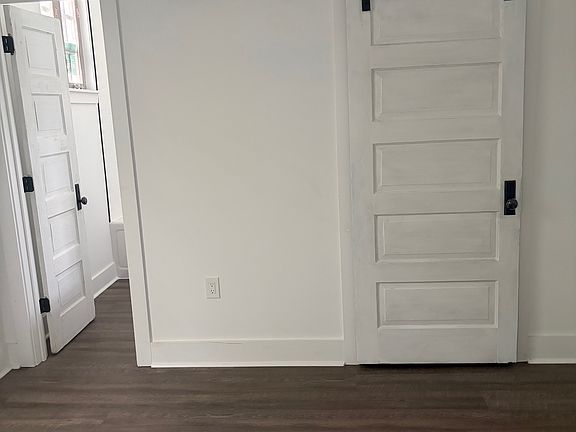 5th image of 905 N 17th St