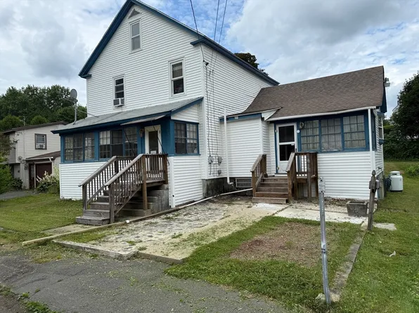 27 Warwick Ave, Athol, MA 01331