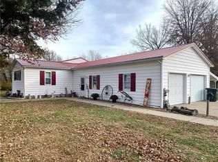 1030 NE 175th, Knob Noster, MO 65336