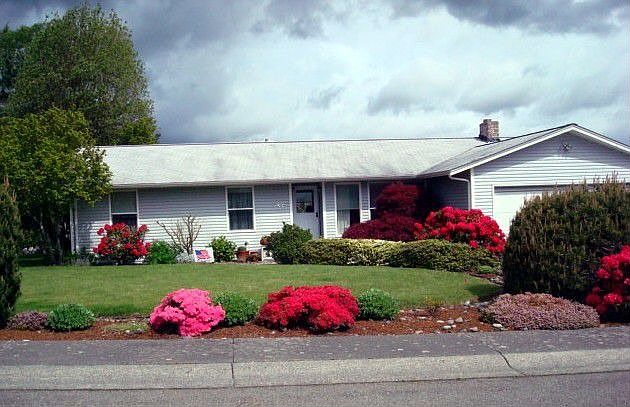 Rambler with Daylight Basement (In-Law Suite, separate entry)