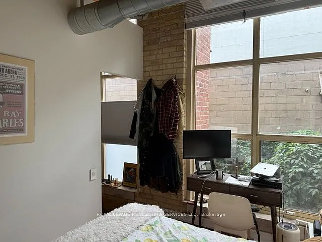 736 Dundas St E #203 — Photo 21