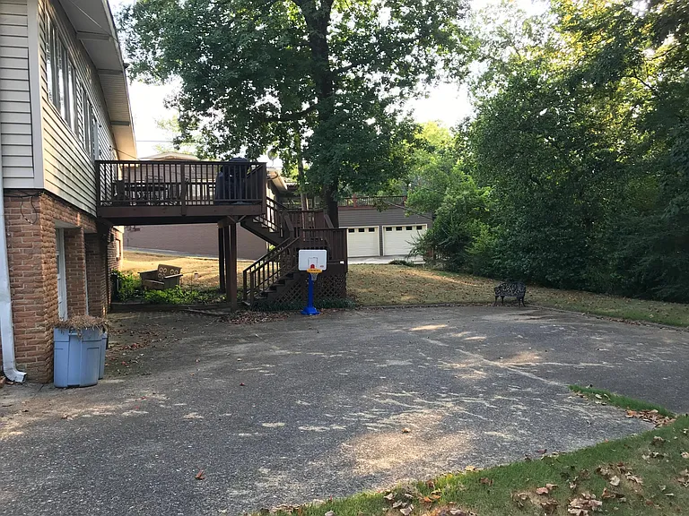 1832 Indian Hill Rd — Photo 17