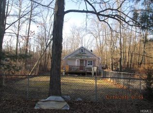 26 Old Turnpike Rd, Bloomingburg, NY 12721