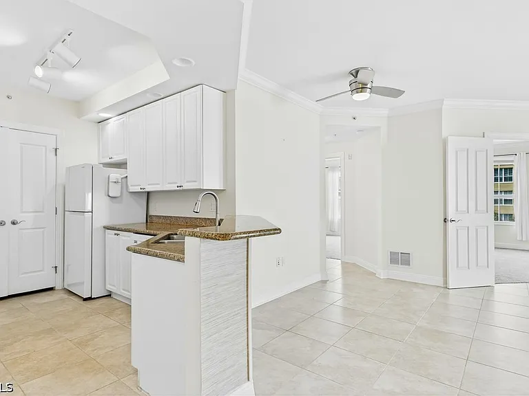 2825 Palm Beach Blvd #519 — Photo 6