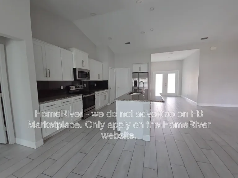 1242 SW Medina Ave — Photo 7