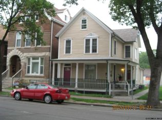 1920 Jackson St, Dubuque, IA 52001