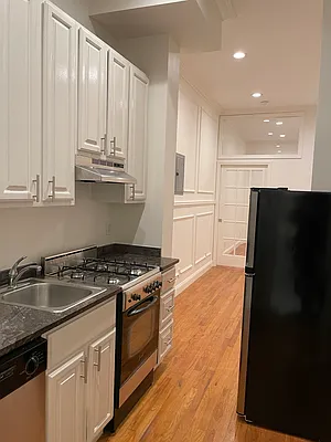 Rented by Kleier Residential | media 5