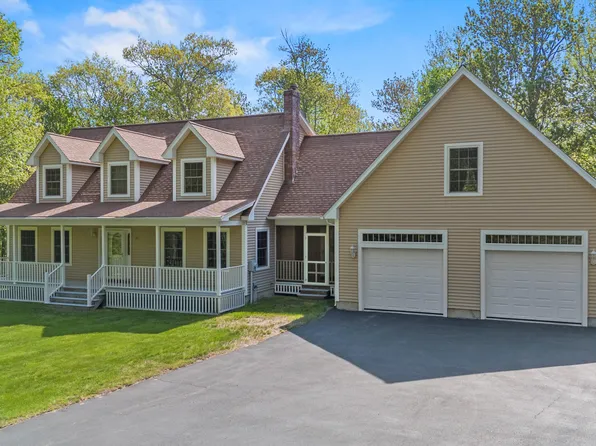 43 Payeur Circle, Sanford, ME 04073