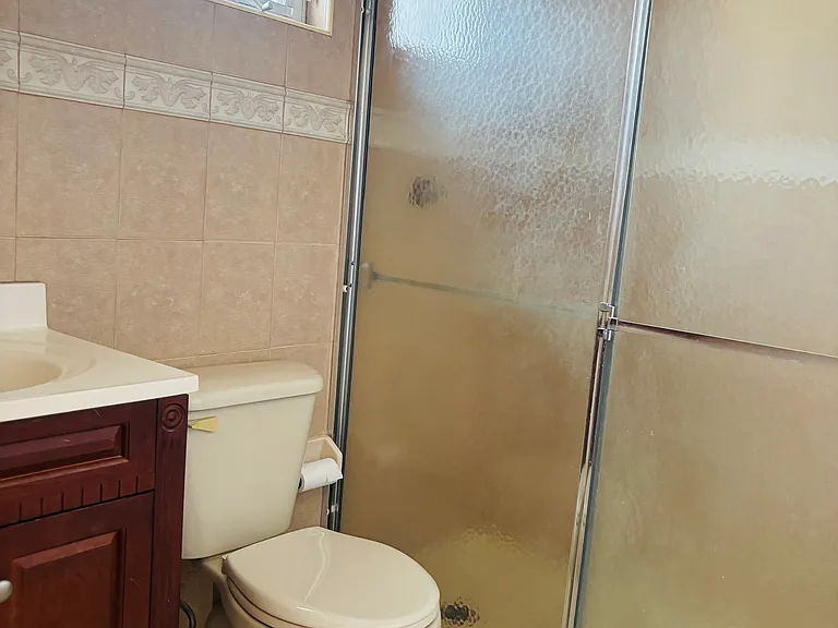 146 Westbury Ave — Photo 13