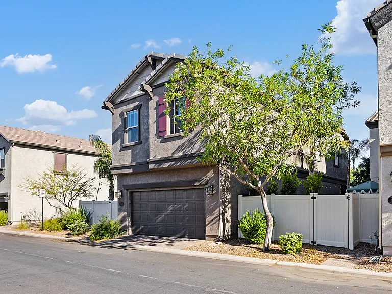 10429 E Naranja Ave — Photo 3