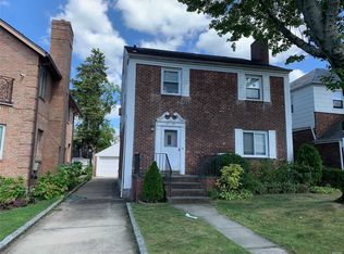 81-23 189th St, Jamaica, NY 11423