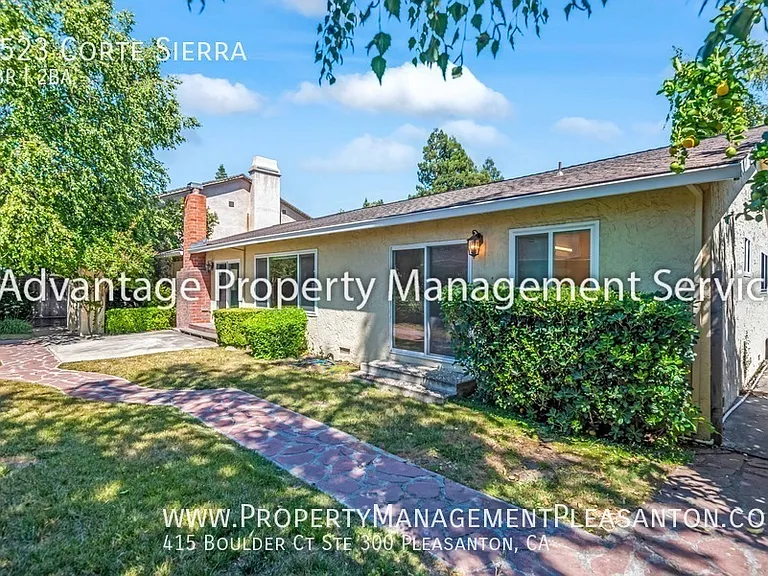5523 Corte Sierra — Photo 3
