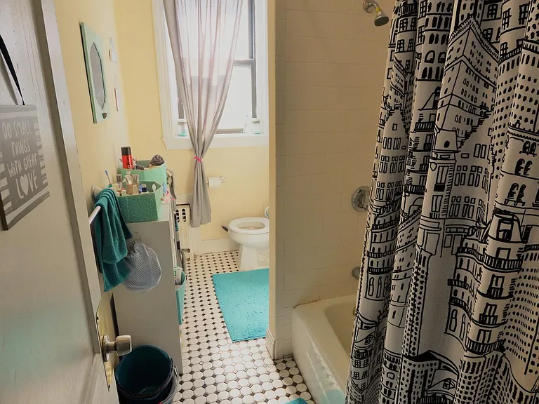 103 Hemenway St #14 — Photo 17