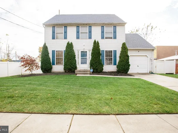 8980 Wyndam Rd, Pennsauken, NJ 08110