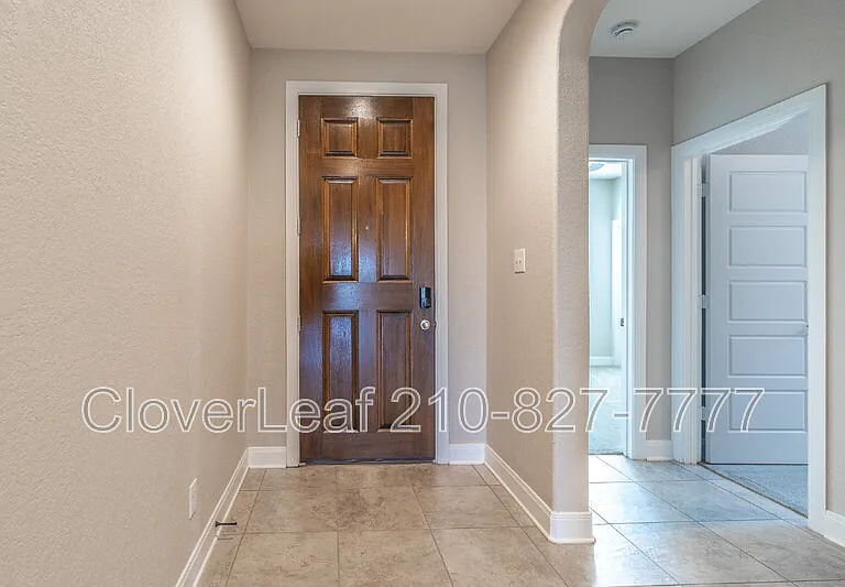 209 Landmark Park — Photo 5