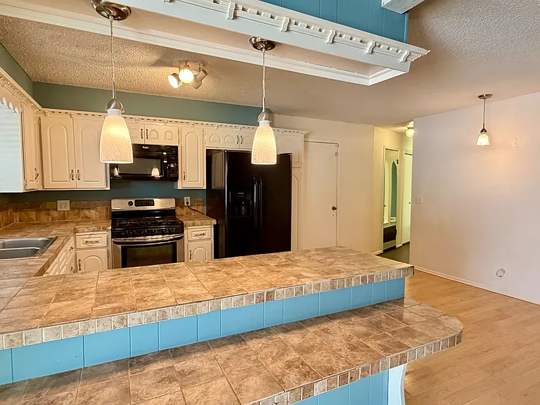 6612 Crow Cir — Photo 4