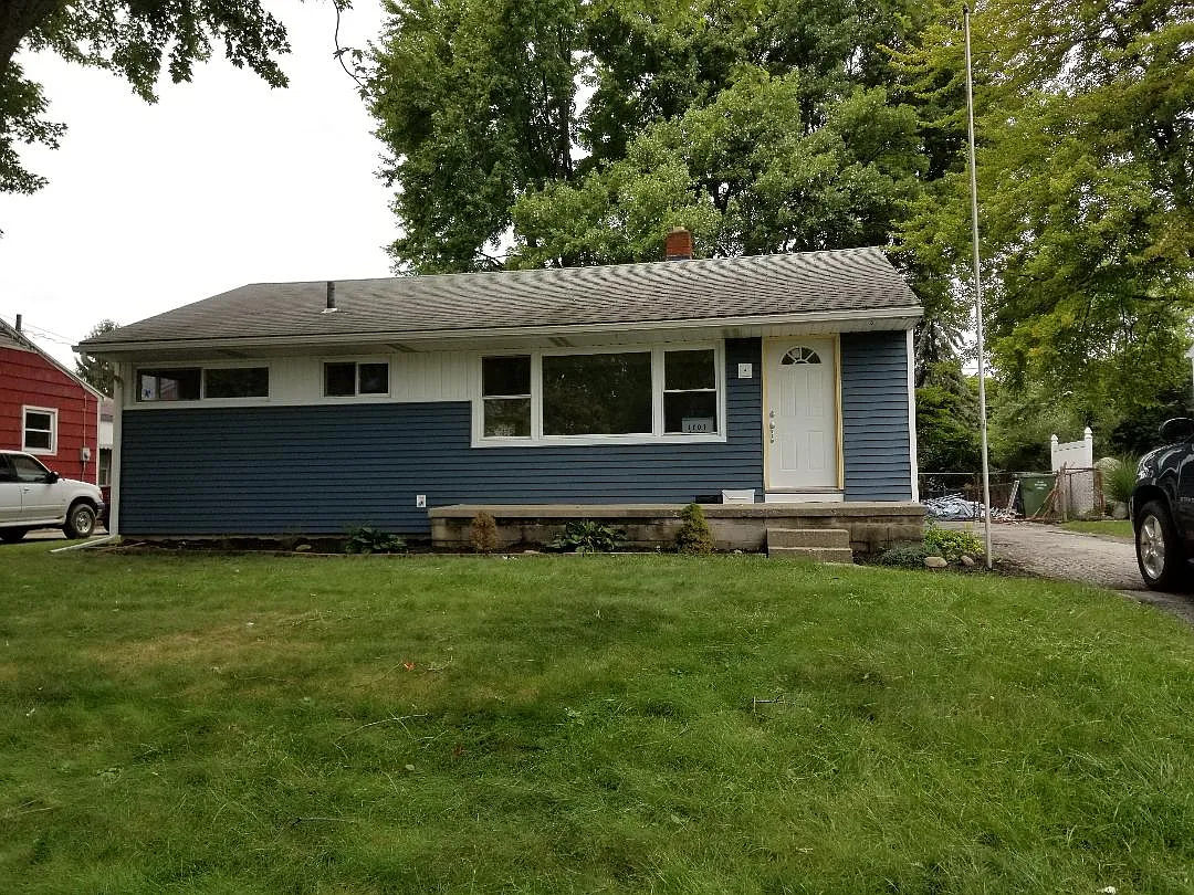 1101 Hunt St photo 1