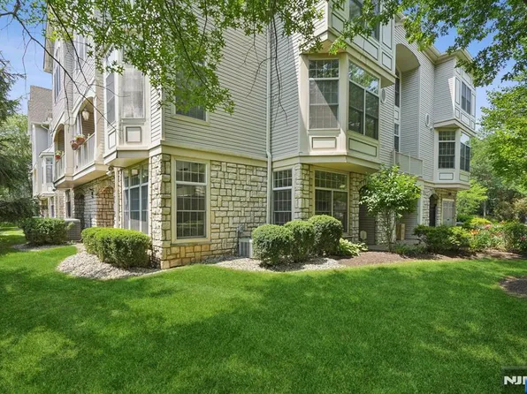 701 Regal Blvd #135, Livingston, NJ 07039