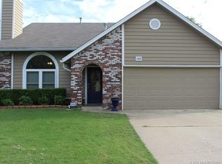 1086 E 132nd St, Glenpool, OK 74033