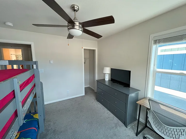 264 Barnwood Dr — Photo 44