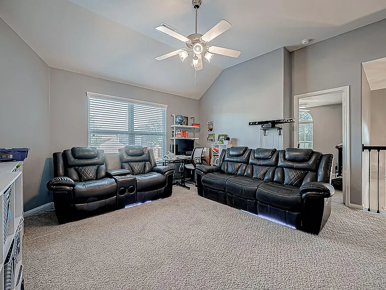 17923 Cypress Side Dr — Photo 36