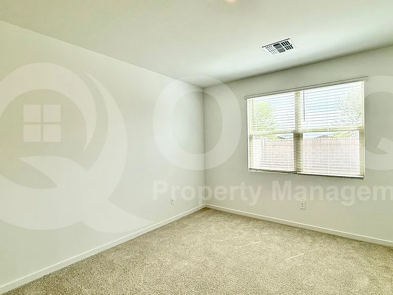 4422 W Hunter Trl — Photo 16