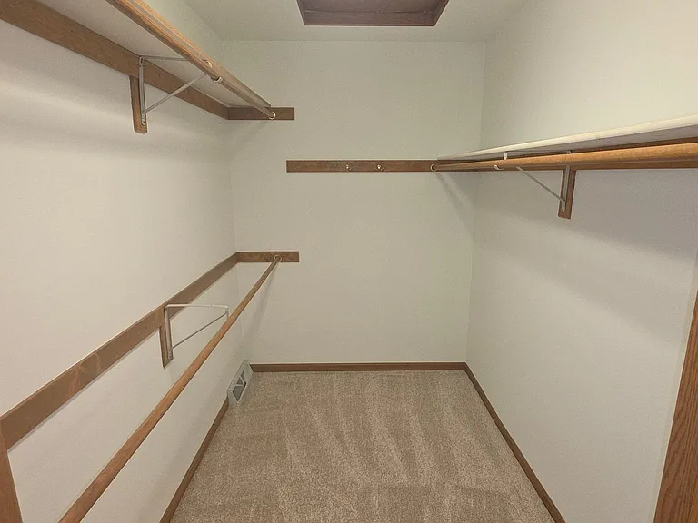3207 S Ridgecrest Ct — Photo 24