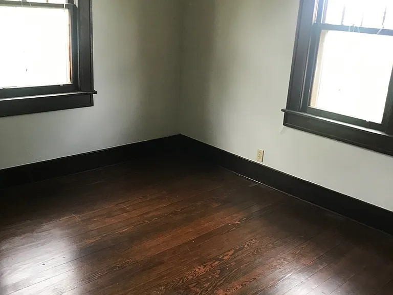 17 Park Ave #19 — Photo 10