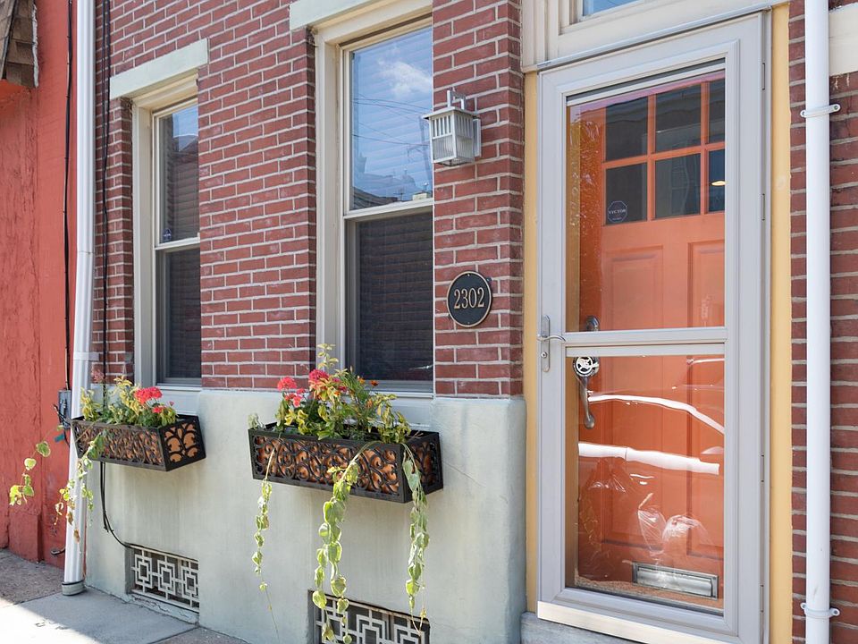 Welcome to 2302 Cedar Street