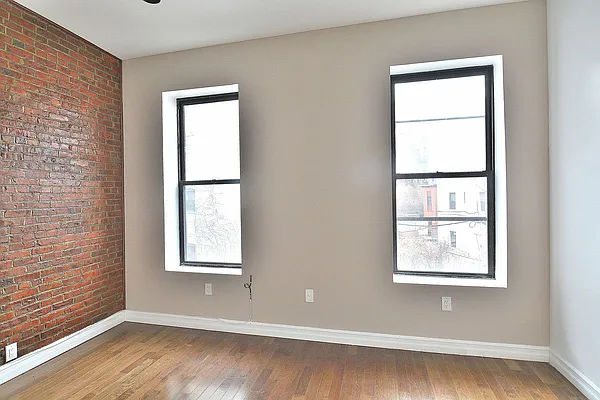 Rented by Hagstrom Management Inc | media 43