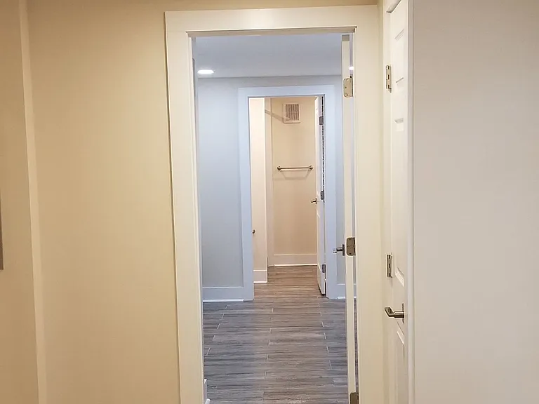 149 Peachtree Cir NE #39 — Photo 2