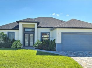 2911 22nd St SW, Lehigh Acres, FL 33976