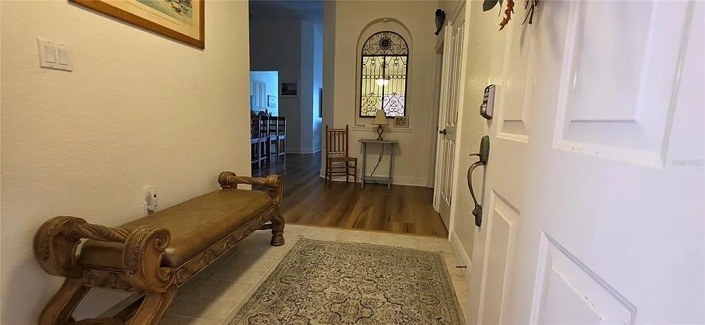 2 bed, 2.0 bath, 2021 sqft, $4,500 — Photo 4