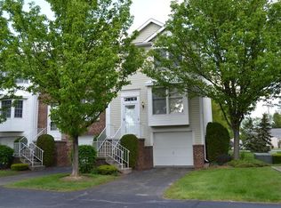 2 Jordache Ln, Spencerport, NY 14559