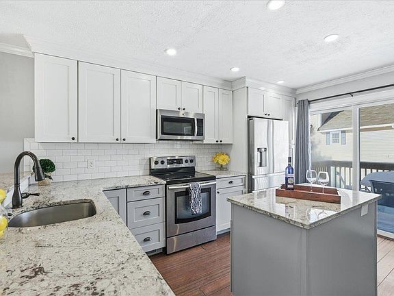 5th image of 15 Shoal Creek Road