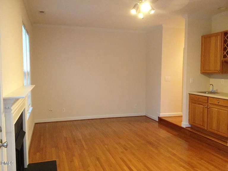 4631 Malone Ct — Photo 6