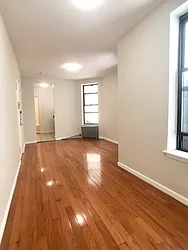 Rented by Warren T Real Estate Corp.