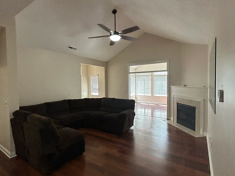 6953 Rothwell St #6953 — Photo 14