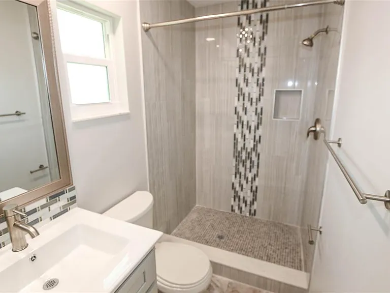 1444 Overcash Dr — Photo 9