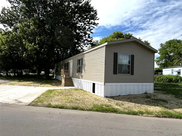 LOT 8499 214th E #M-71, Durand, MI 48429