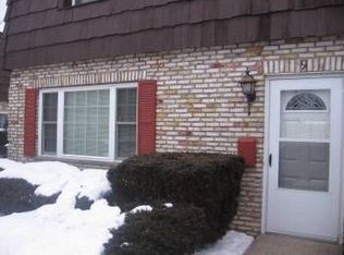 4120 Shore Dr, Lorain, OH 44053