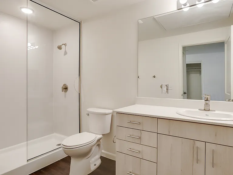 205 Bathroom entrance, 203 has same "Rio Grande" layout, finishes & features