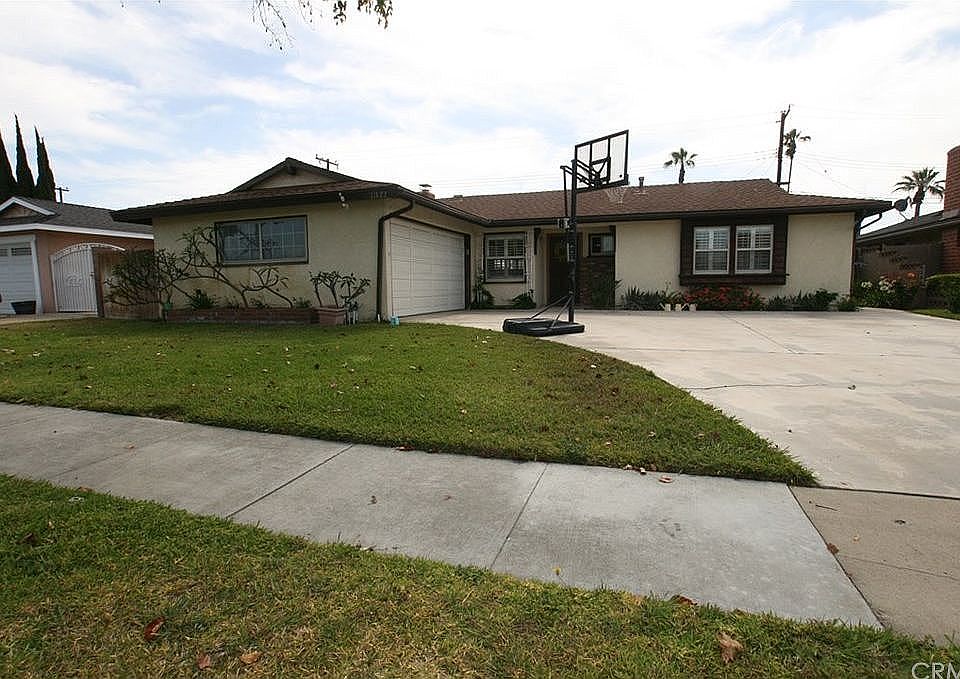 1st image of 11872 Topaz Cir