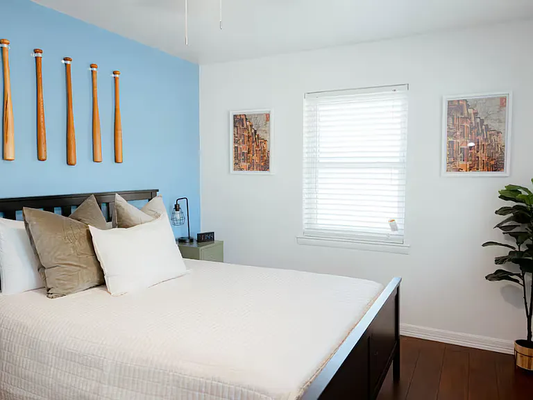 1011 E Wintergreen Rd — Photo 32