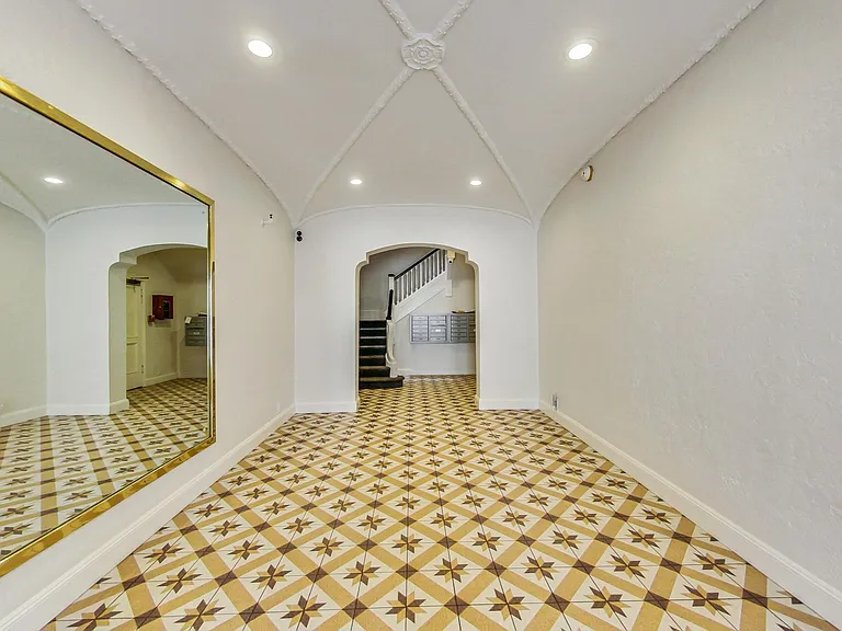 3101 Scott St #101 — Photo 21