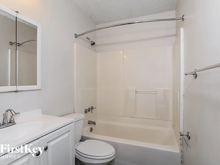 4880 Hardell Dr — Photo 11