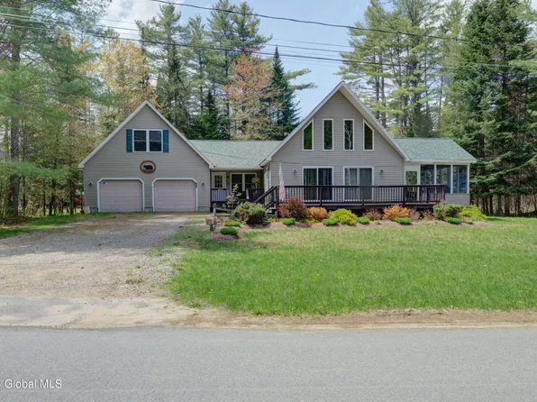 113 Black Bear Run, Speculator, NY 12164