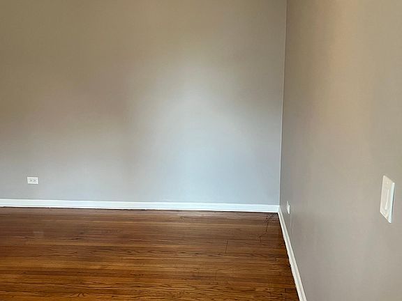 5th image of 7933 S Woodlawn Ave